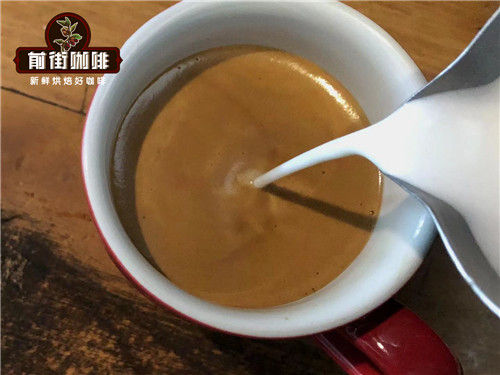 瑞幸澳瑞白有几份浓缩咖啡 澳瑞白和拿铁咖啡味道怎样热量高吗哪个好喝