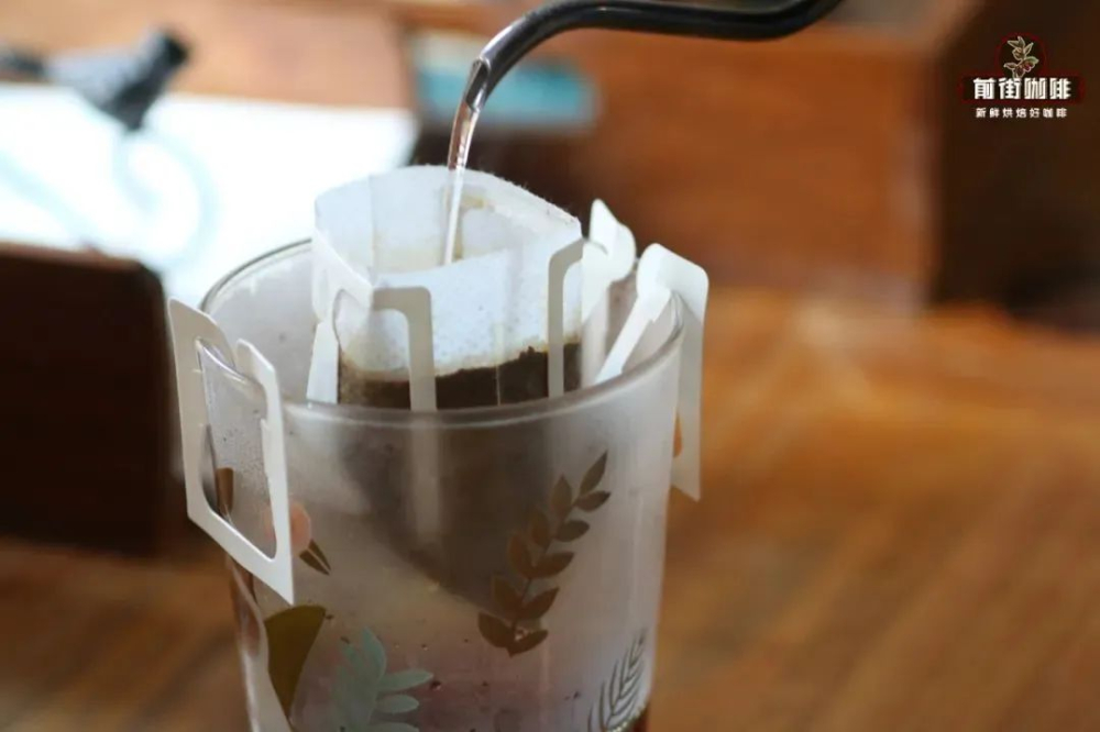 挂耳咖啡包的正确冲泡方法 10g挂耳咖啡冲多少水量？