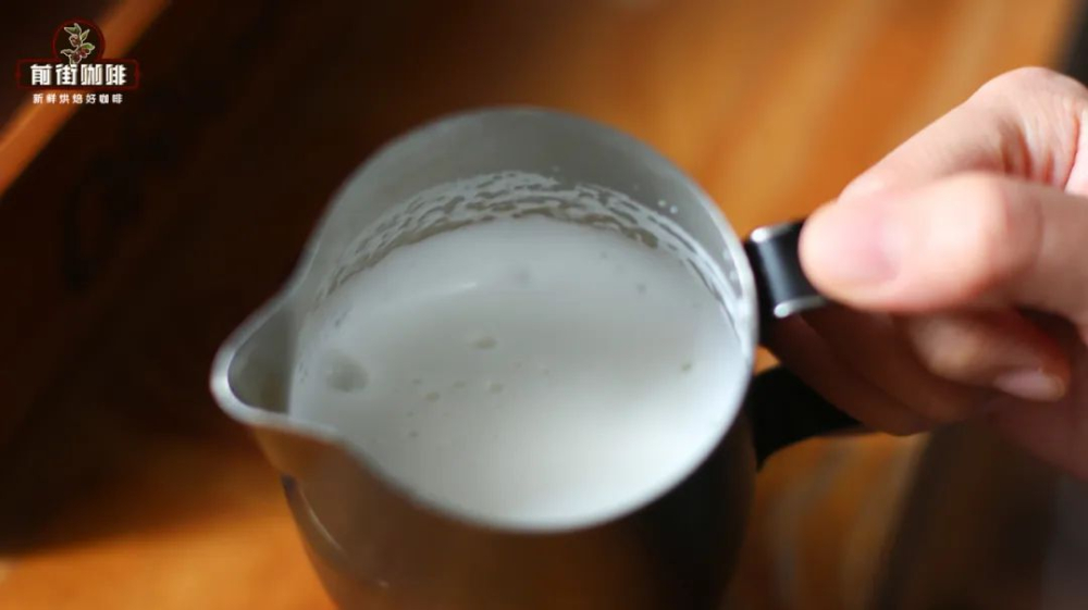 打奶泡粗糙太厚了还能挽救吗？打发细腻质感的奶泡需要注意什么