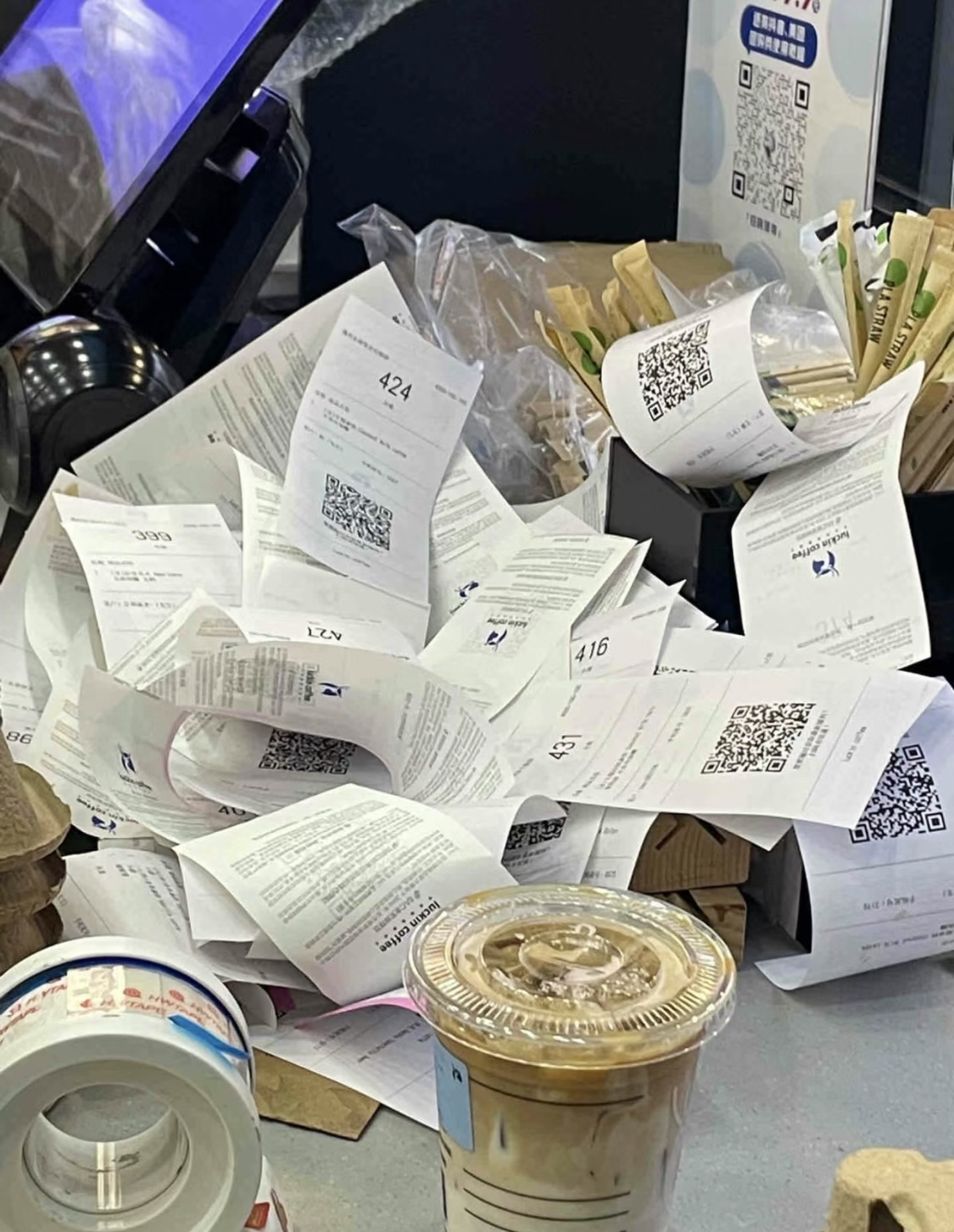 过年没单？瑞幸员工“开心”太早了！！