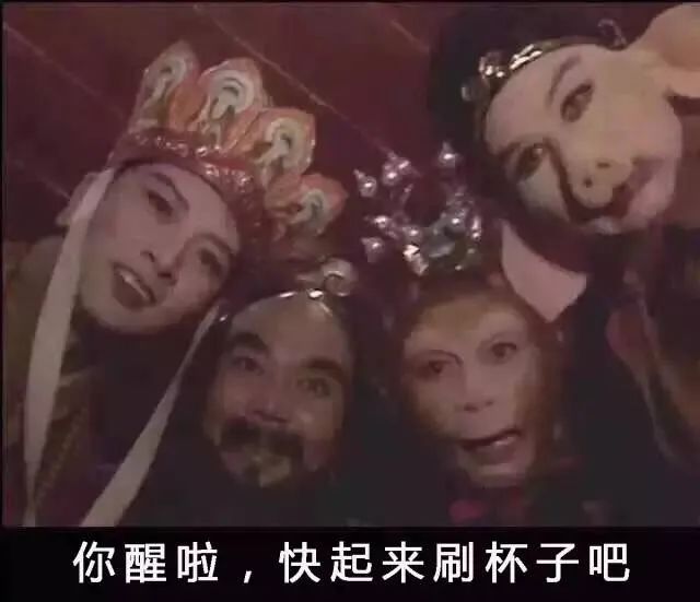 打奶泡前空喷蒸汽的目的是什么？拿铁咖啡拉花前需要注意重要细节！