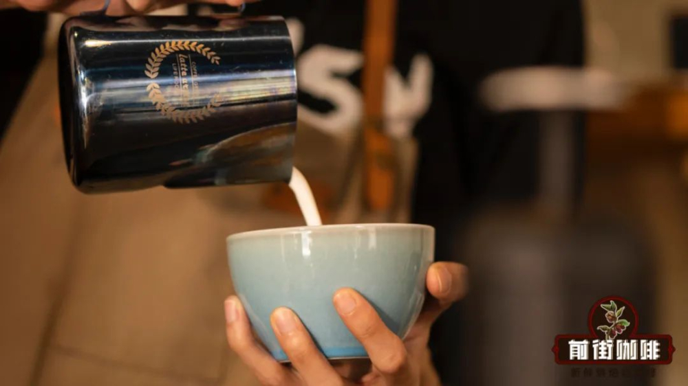 为什么拿铁咖啡都用低温鲜奶进行制作？鲜牛奶和纯牛奶有什么区别？