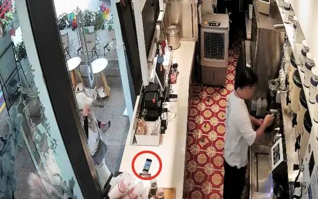 登上热搜！奶茶店员偷换个人收款码被抓获！