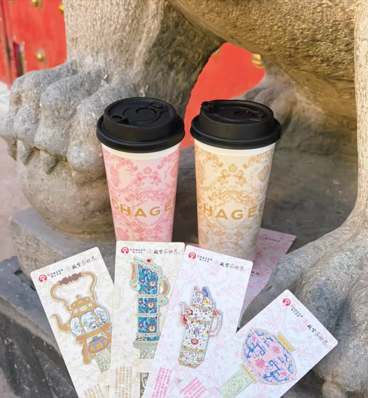 霸王茶姬命名“乾隆一号”，网友评价咸味锅巴？！