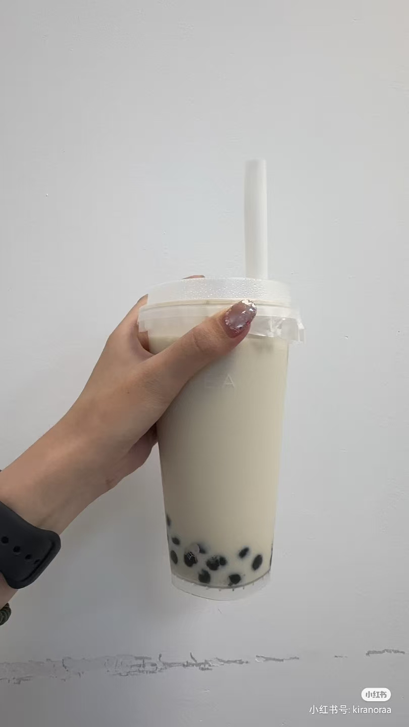 挂壁消失？！喜茶黑糖波波奶茶“变白了”？