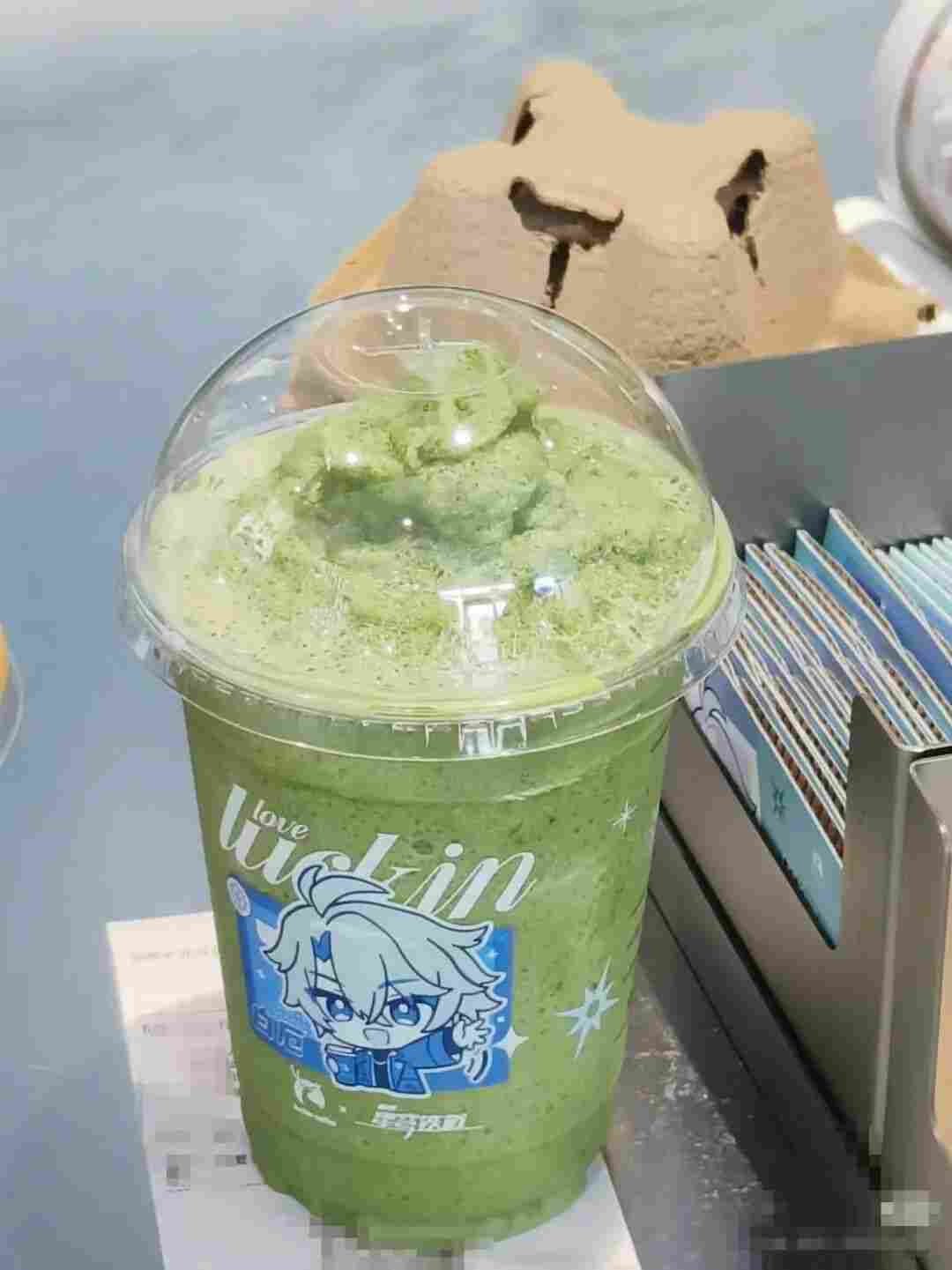 瑞幸下市瑞纳冰系列！店员：更恐怖的要来了！