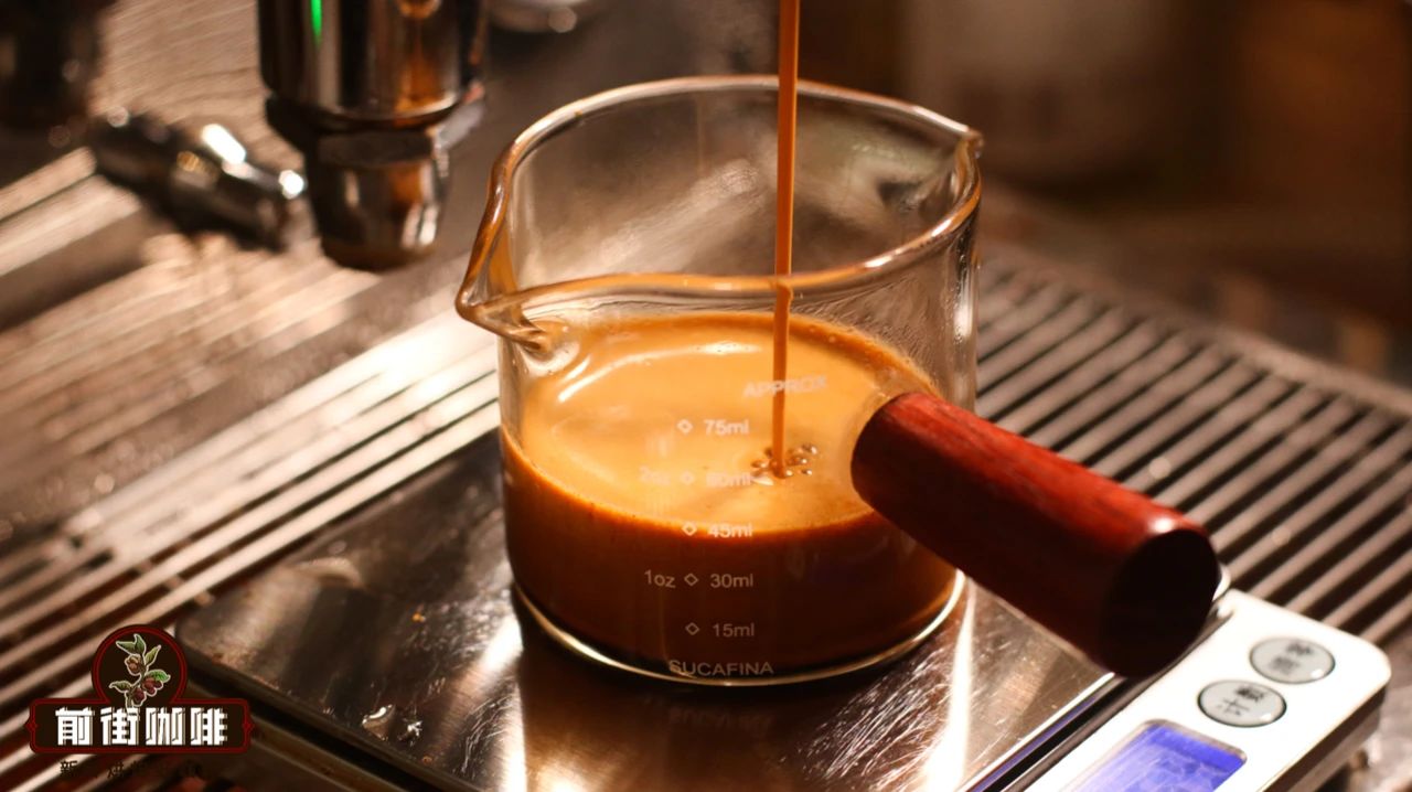 点了杯意式浓缩咖啡怎么喝？espresso是意式浓缩的意思吗？