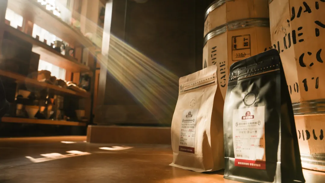 蓝山咖啡和小蓝山咖啡有什么区别？巴布亚新几内亚咖啡有什么特点？