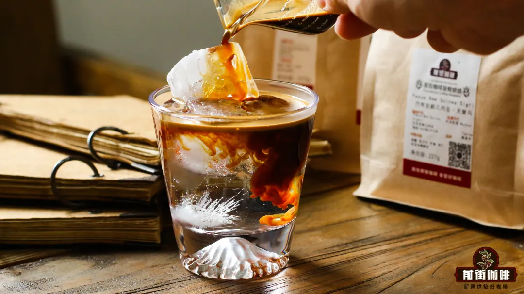 椰子美式用什么牌子椰子水咖啡豆做好喝？椰青美式咖啡比例多少？