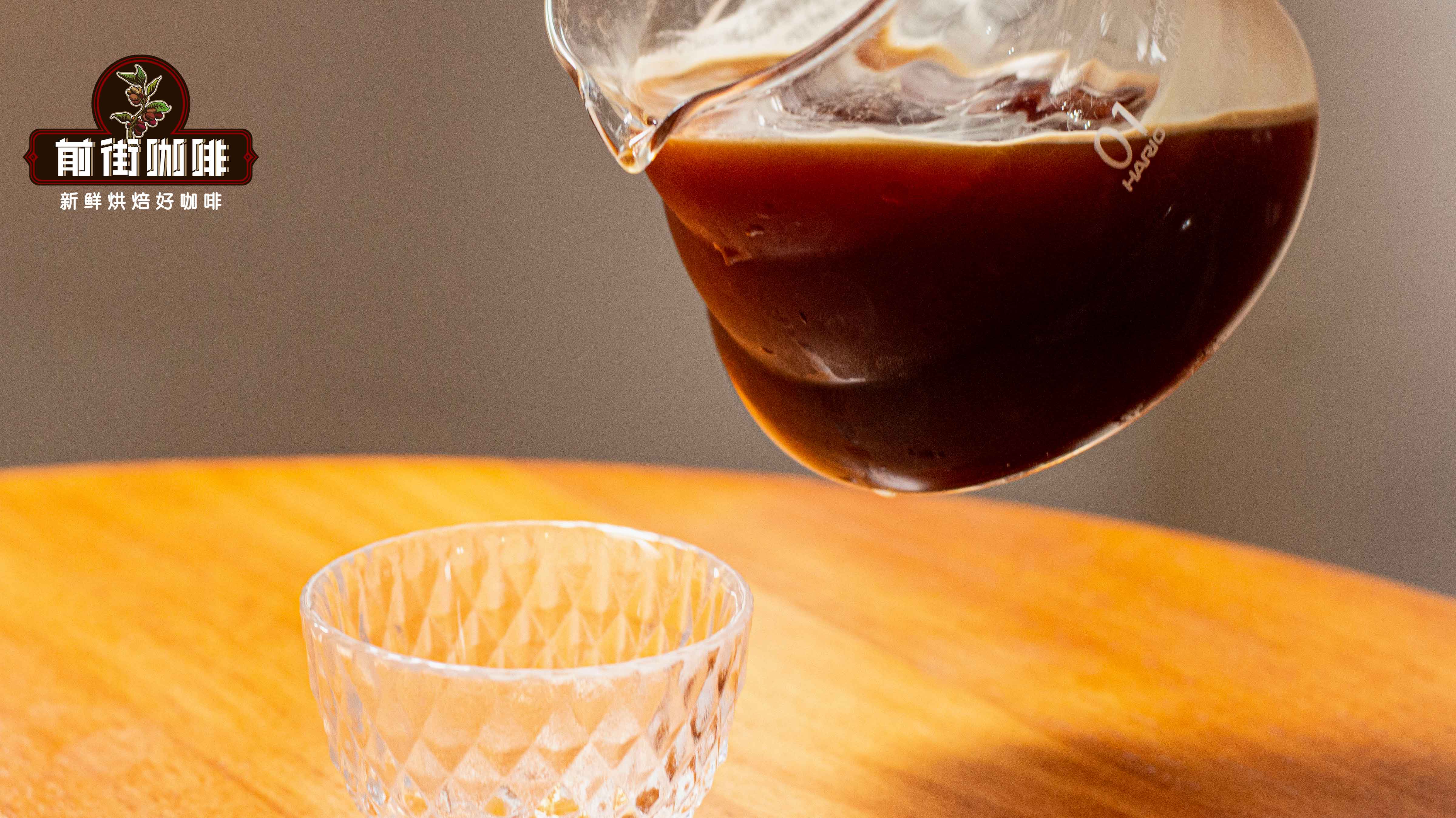 为什么冰美式咖啡看起来很浑浊？黑咖啡浑浊是因为有“杂质”吗？