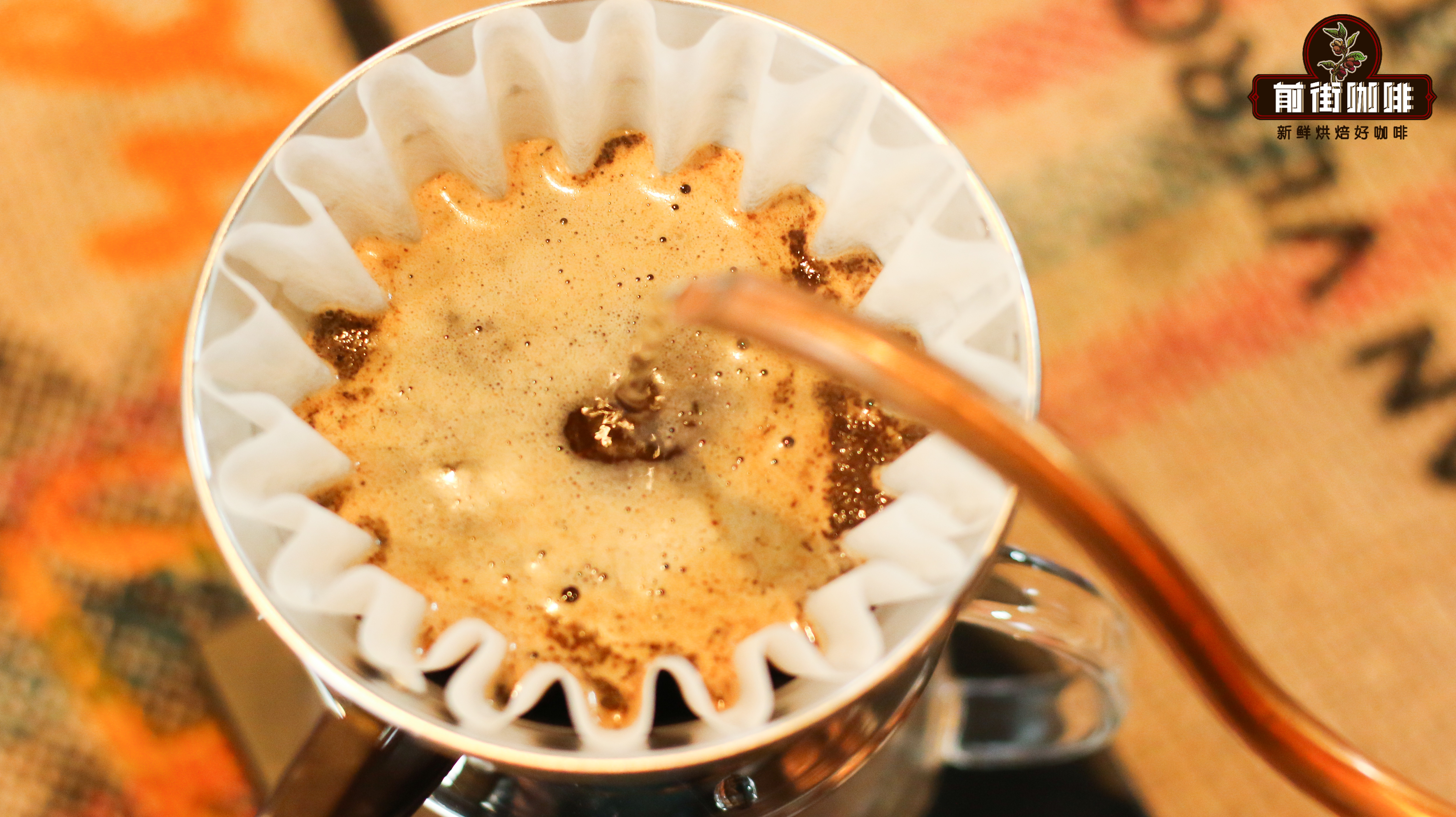 手冲咖啡要用什么研磨水温比例最合适？手冲咖啡一刀流冲煮分享！