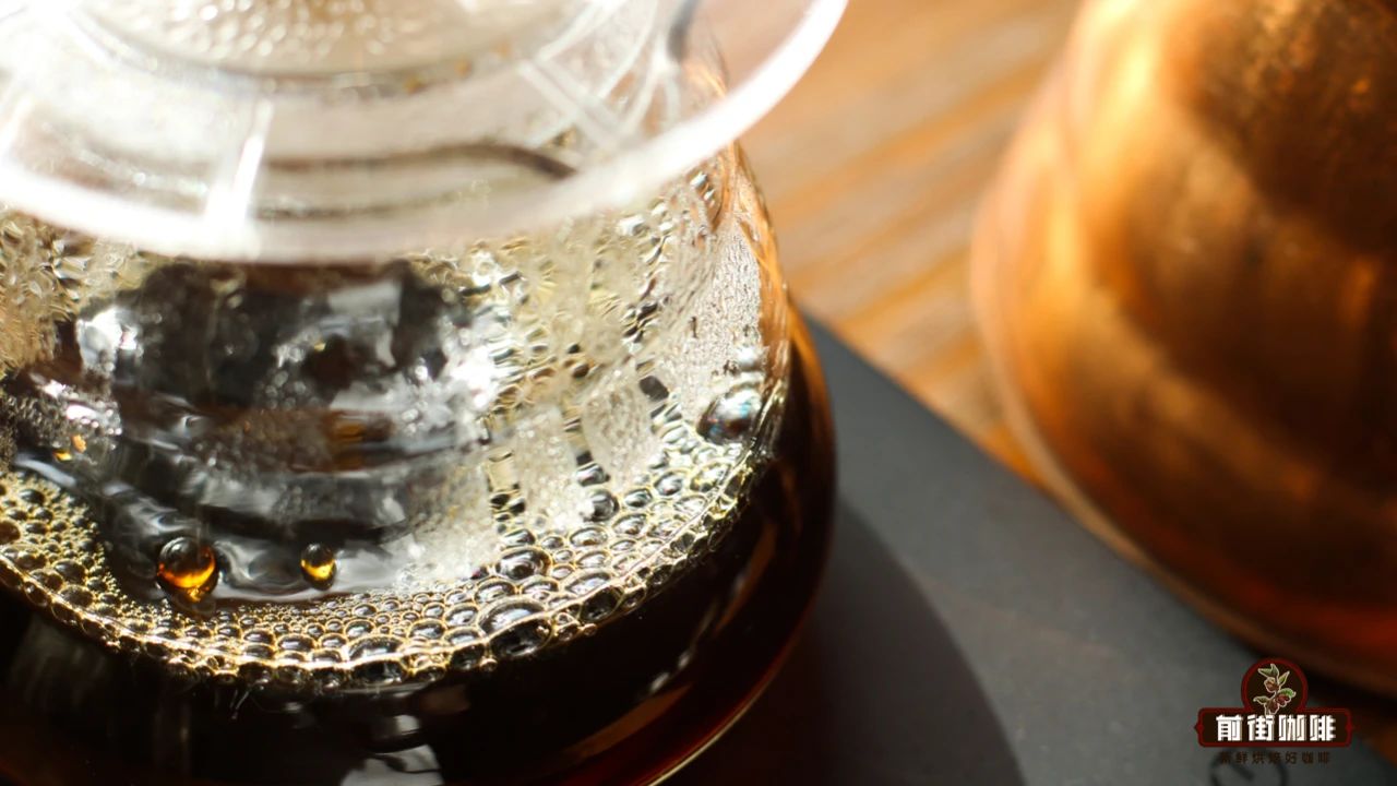 手冲咖啡粉水比是多少 一人份手冲咖啡15g粉冲多少水才不会淡