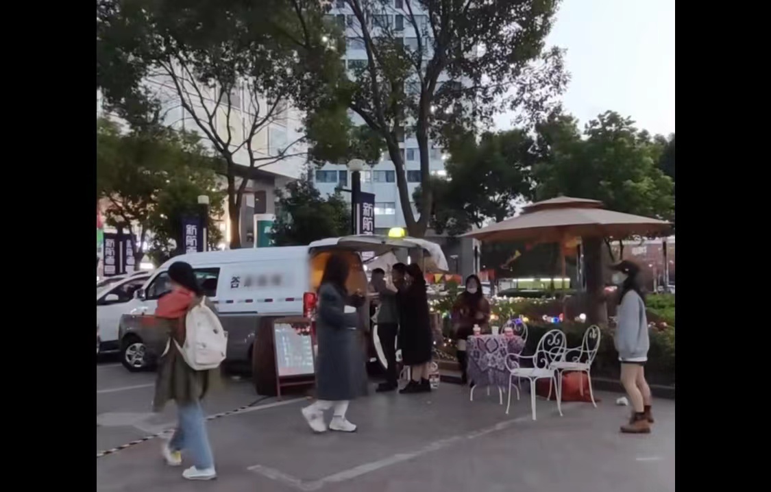 杭州大学城现货车咖啡店 国内做流动咖啡摊位咖啡车可行吗？