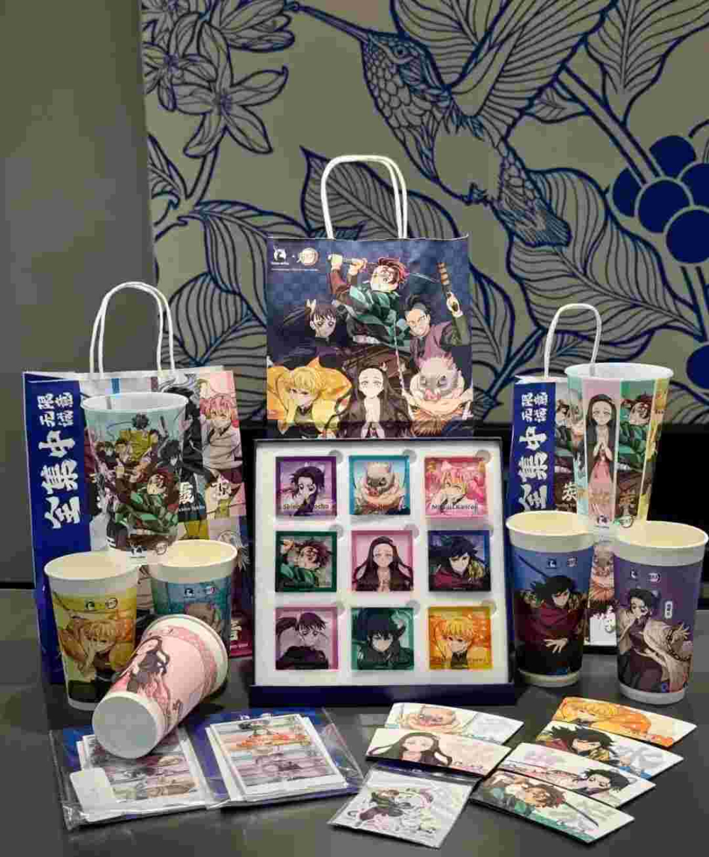瑞幸联名鬼灭之刃！粉丝：8杯套餐喝不动