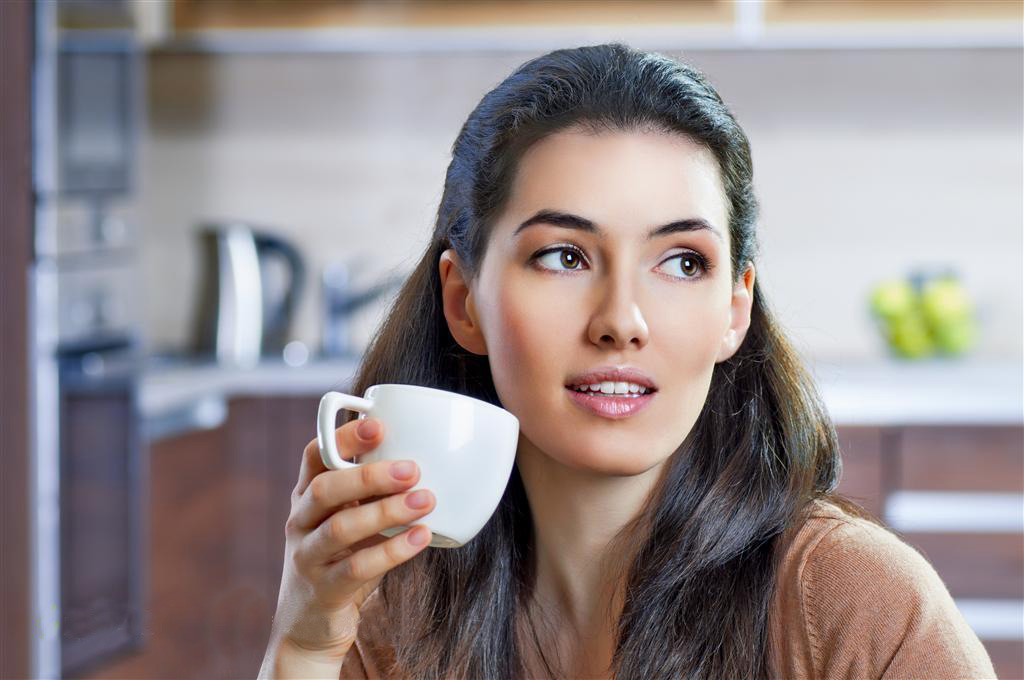 喝咖啡健康吗？喝咖啡需要注意什么？老年妇女、孕妇、癌症患者可