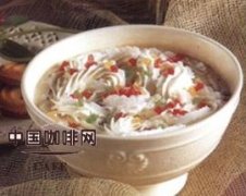 做花式咖啡技术 制作玛莉亚泰勒吉亚咖啡
