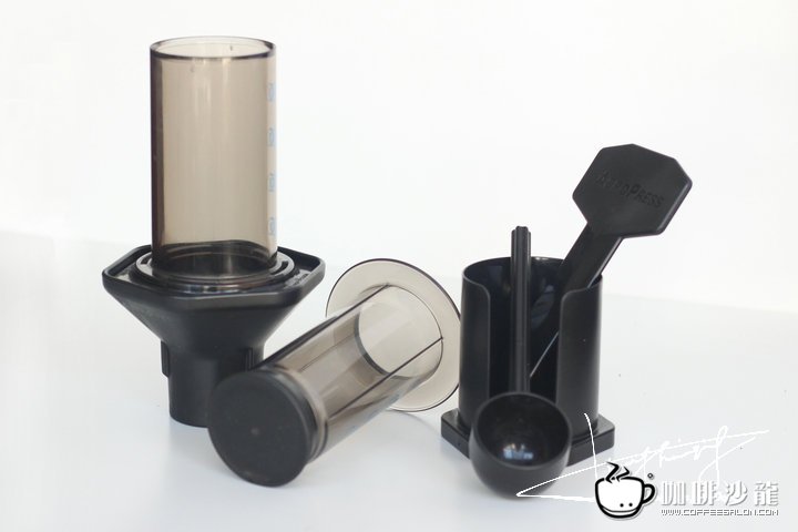 简单方便煮咖啡的器具 爱乐压做咖啡（一）