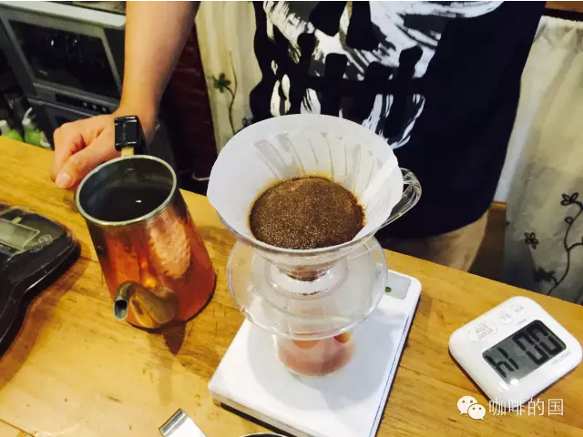 闷蒸与否和时长对咖啡冲煮的影响（上）