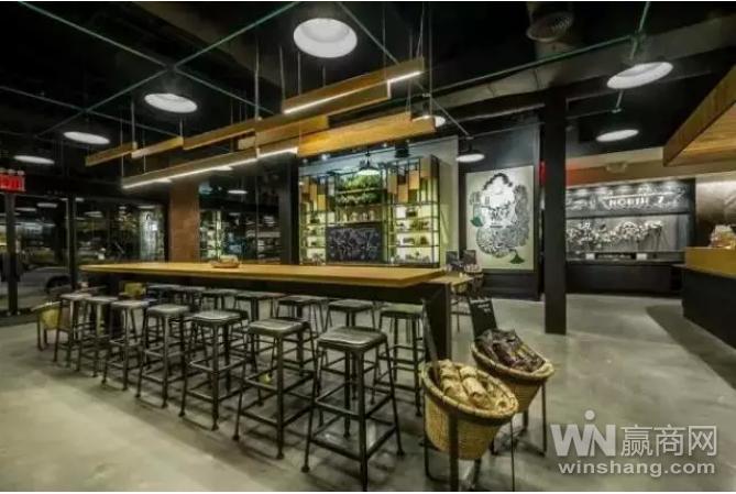 Starbucks不甘心只做咖啡店 晚飯、喝酒也样样行