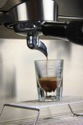 意式咖啡油脂的判定方法 通过厚度判定