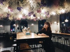 惊艳！抬头就能看见干燥花星空的《奇幻地咖啡館》