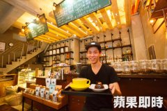 28岁老板　你会惊叹他跟咖啡那么熟
