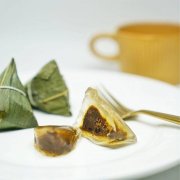 烘焙店咖啡店洋快餐都来抢　网红粽子多元口味轮番上阵