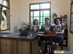 荒废30年树屋大变身　榕树下竟有艺文咖啡空间