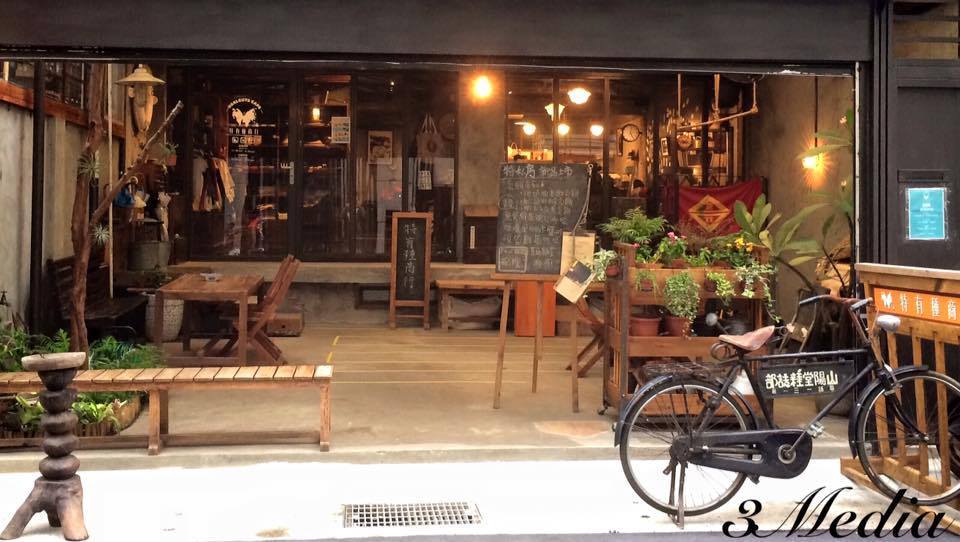 第三波咖啡革命来袭：为何不赚钱，年轻人就是想开咖啡店？
