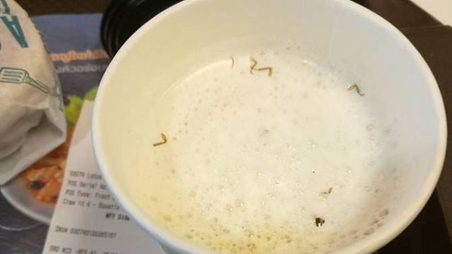 咖啡浮现蟑螂脚！ 曼谷麦当劳道歉