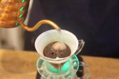 手冲技巧 | 深度烘焙的单品咖啡怎么冲？深度烘焙咖啡研磨程度