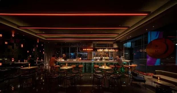 星巴克酒坊 星巴克成都远洋太古里旗舰店全新升级引入酒坊体验