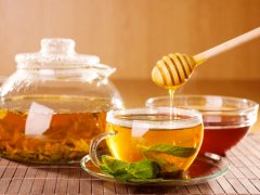 蜜香红茶是什么茶种为什么有蜜香？什么茶叶冲泡后喝起来特别甜？